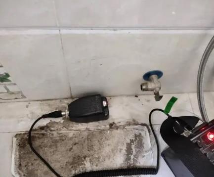 白河屋顶漏水维修公司分享下卫生间漏水的危害及解决方法